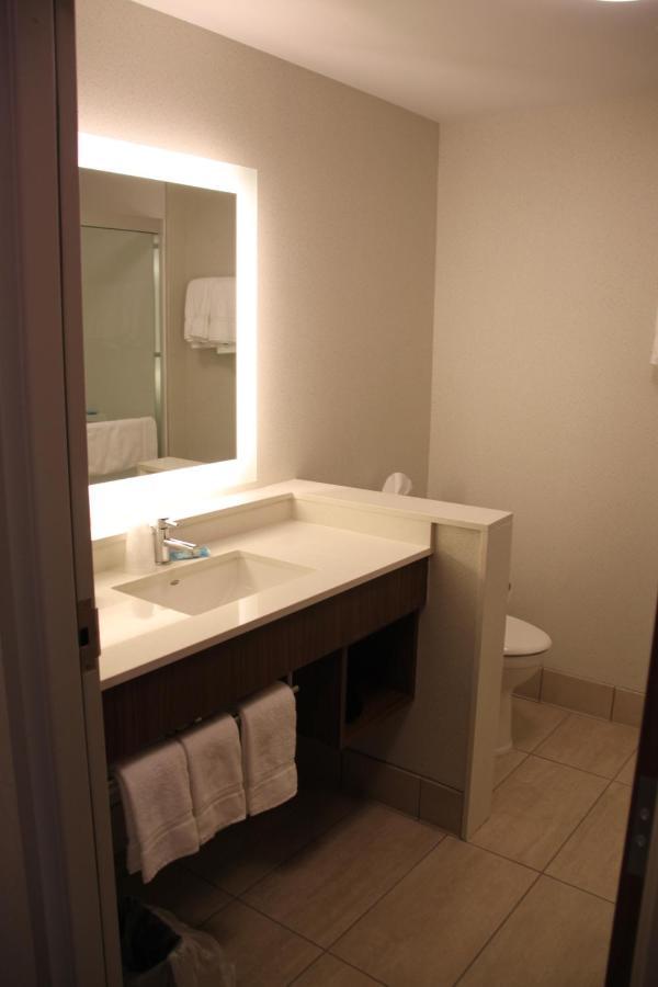 Holiday Inn Express - Canton By Ihg Extérieur photo
